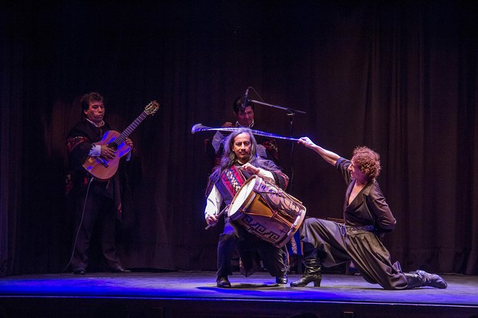 La Ventana Tango Show in Buenos Aires - Entering San Telmo’s old conventillo