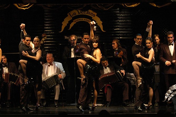 La Ventana Tango Show with Private Transfers and Optional Dinner - The performance: two tango orchestras and 32 artists
