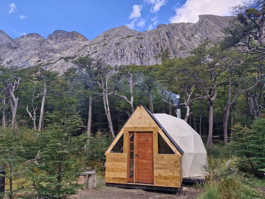 Laguna Esmeralda Confort (trekking + lunch at the refuge) - Who Should Choose This Experience?