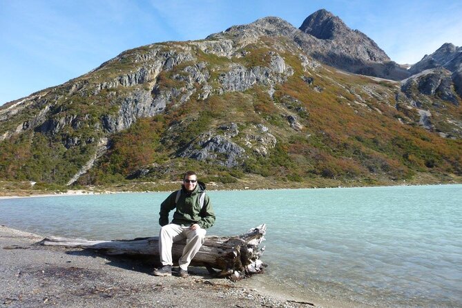Laguna Esmeralda Trekking Adventure with Lunch - What the $125 price really covers