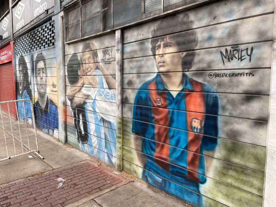 Maradona Tour: Murals, Chapel, Stadium, Museum, Casa D10S - Hotel pickup makes the day easier