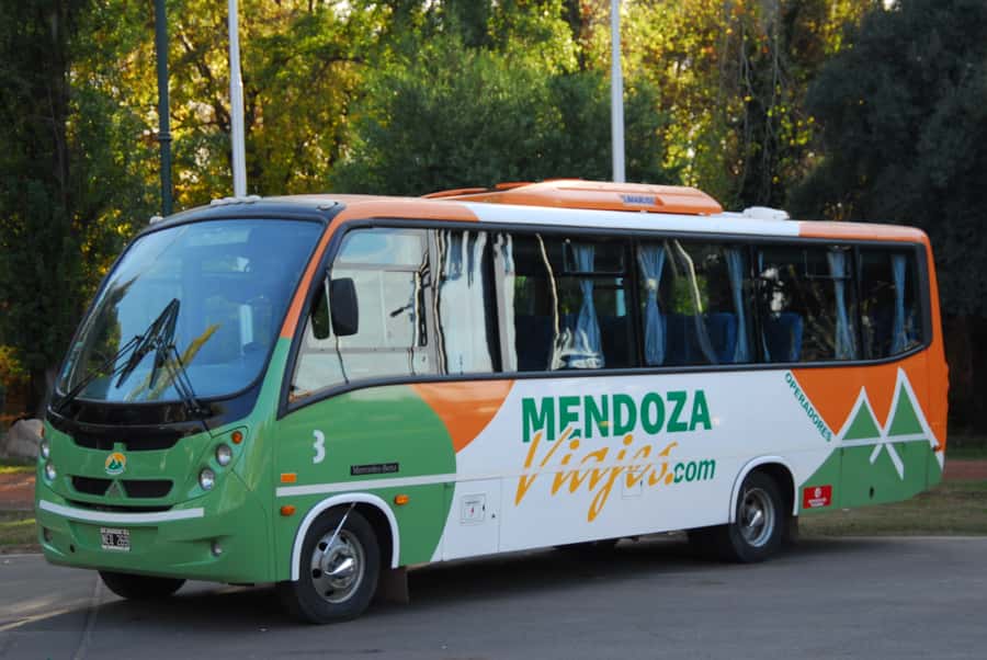 Mendoza: Half-Day Sightseeing City Tour - Starting with La Alameda and the Foundational Area