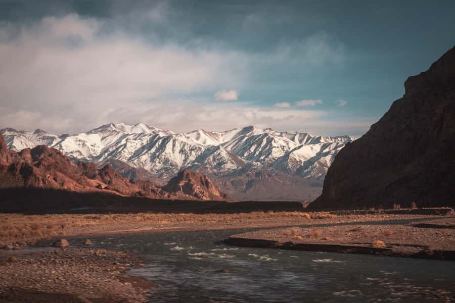 Mendoza: High Mountain and Aconcagua Park Tour with BBQ - Potrerillos Dam gives you the first big view