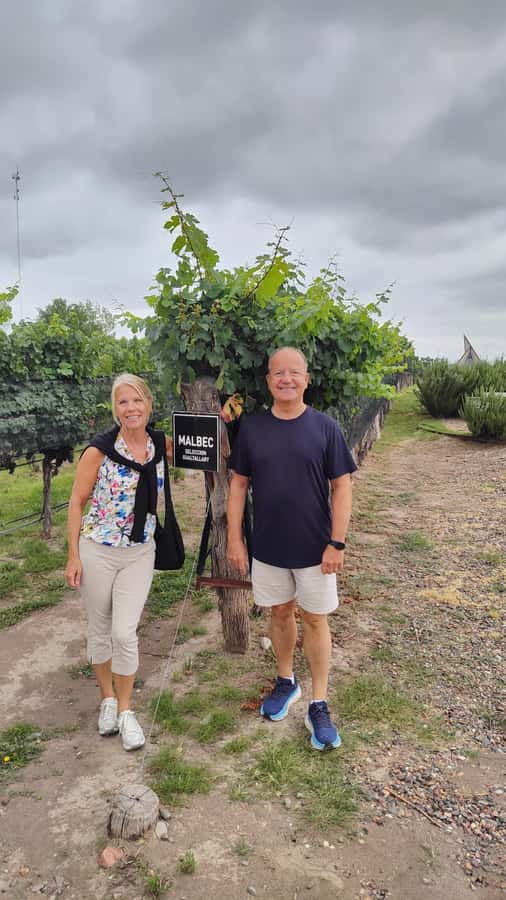 Mendoza: Top Wineries Guided Tour with Transportation - Your pickup and the road out of Mendoza
