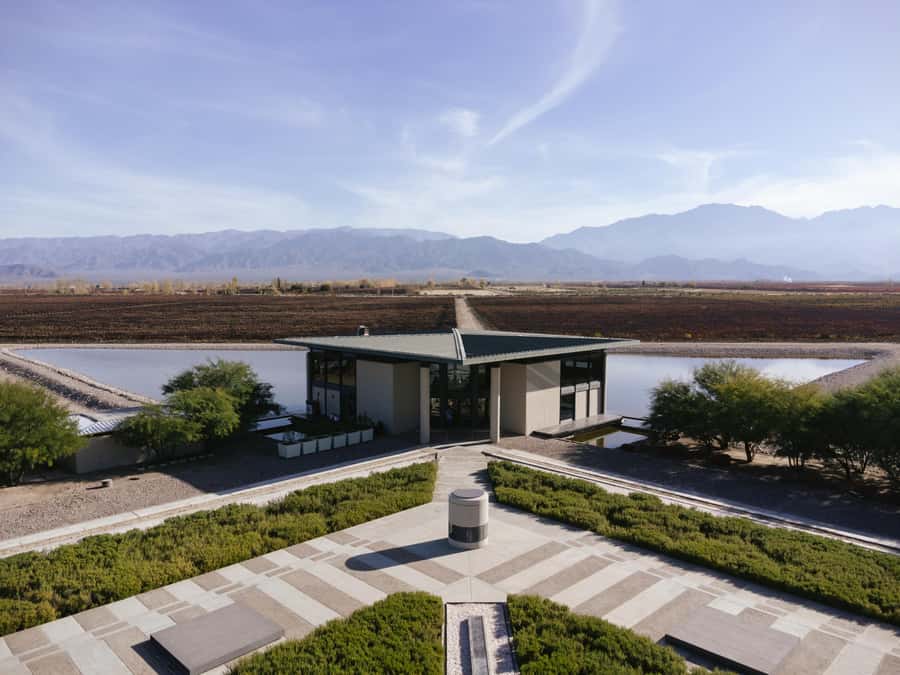 Mendoza: Tour with tasting and lunch High Altitude Wineries - Why the Uco Valley makes sense for a full wine day