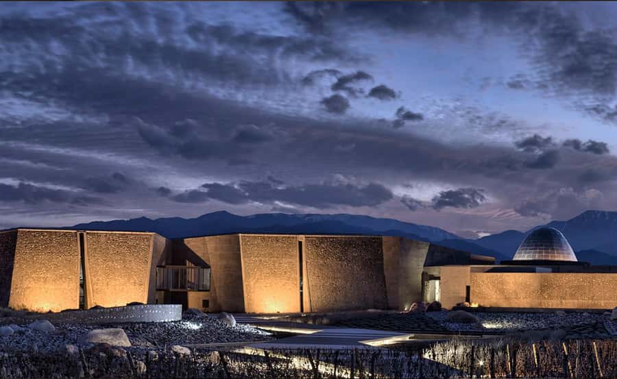 Mendoza: Tour with tasting and lunch High Altitude Wineries - Should you book the Zuccardi and Alfa Crux day?