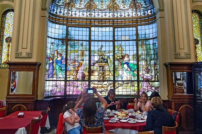Milonga Dance Lesson and Tango History Tour - Starting at Carlos Gardel’s former home