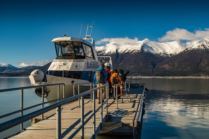 Minitrekking Perito Moreno: Ice hiking tour (optional transfers) - The boat ride along the glacier’s south wall