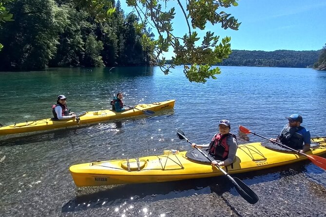 Multisport: Moreno Lake Kayaking and Mirador del Tristeza Hiking - The guides are a major part of the value
