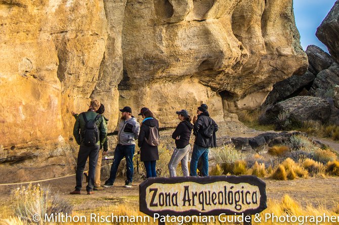 Nativo Experience - Lakes & Caverns - Crossing the Patagonian shore in a 4x4