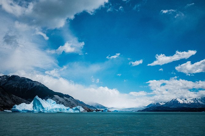 Navigation All glaciers - The early ride from El Calafate to Puerto Bandera