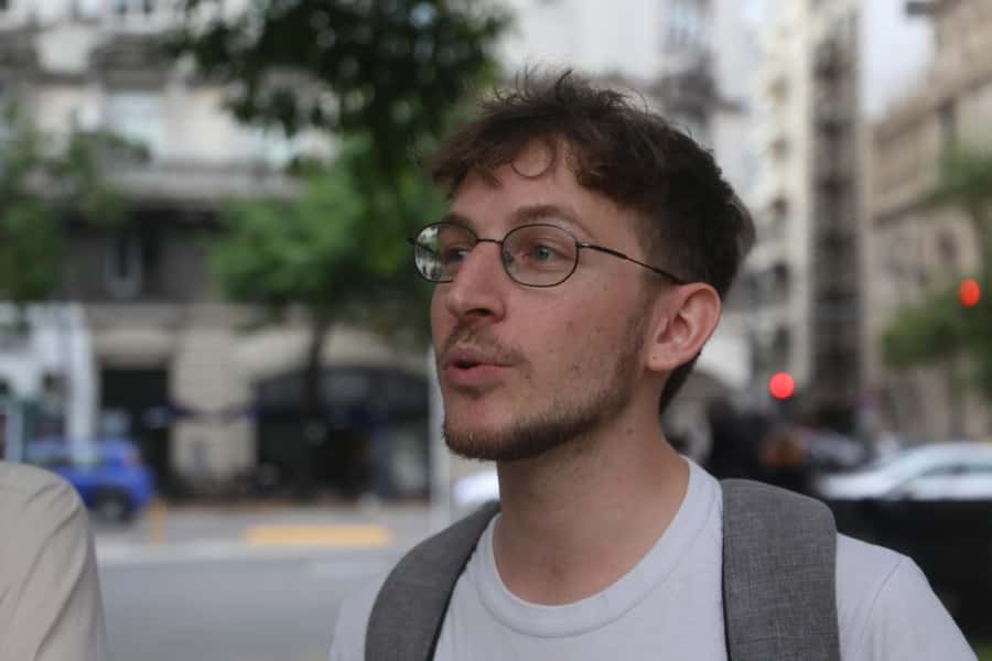 Nazis in Buenos Aires: a historical walking tour - Ending at the former Israeli Embassy memorial