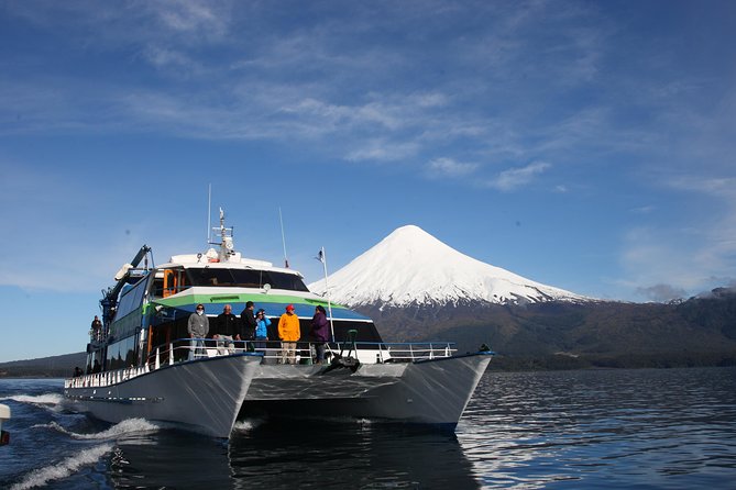 OneWay Journey: from Bariloche, Argentina to Puerto Varas, Chile - Lago Frías and the first border procedures