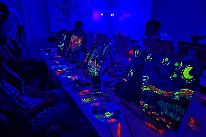Painting My Own Starry Night at Buenos Aires FLUO - Obelisco Area - Key details before you book