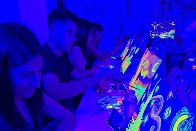 Painting My Own Starry Night at Buenos Aires FLUO - Obelisco Area - The Van Gogh introduction sets the mood