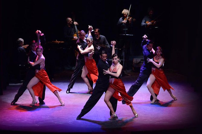 Palacio Tango: Tango Show at the Piazzolla Theater - The optional tango class