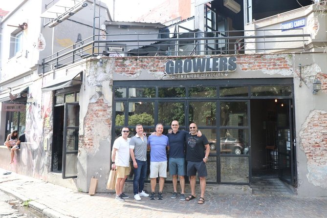 Palermo Viejo Food tour: Taste Argentine Flavors with a Local - Plaza Italia brings seasonal local flavor