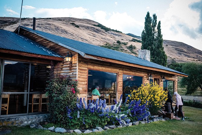 Patagonian Ranch: Nibepo Aike Adventure with Horseback Riding - Horseback riding through the valley