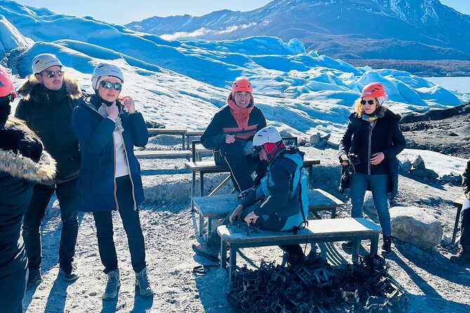 Perito Moreno Full Day Minitrekking with Transfer and Walkways - From El Calafate to Bajo las Sombras