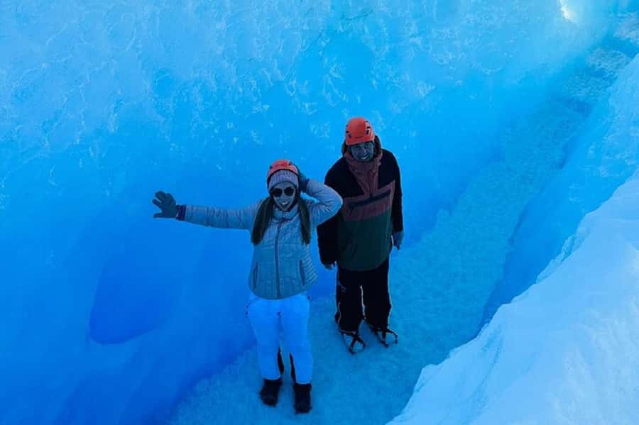 Perito Moreno Full Day Minitrekking with Transfer & Walkways - Key points at a glance