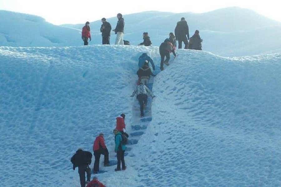 Perito Moreno Full Day Minitrekking with Transfer & Walkways - Crossing Lago Rico from Bajo de las Sombras