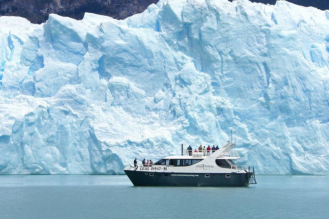 Perito Moreno Glacier Full Day Tour with optional Navigation - Starting in El Calafate at 9 a.m.