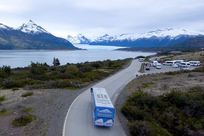 Perito Moreno Glacier Walkway Tour - The bus ride, group size, and return plan