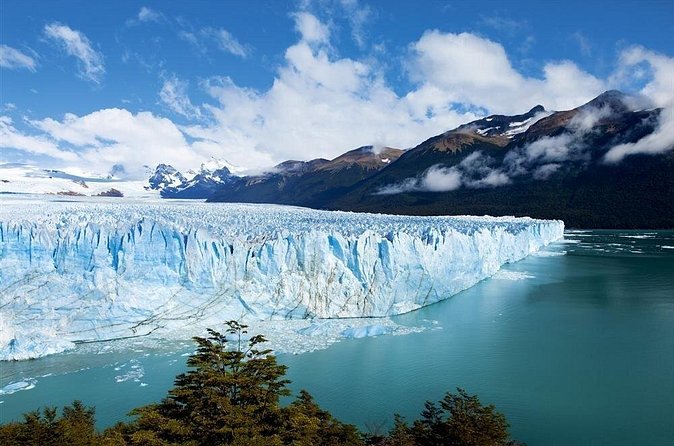 Perito Moreno Glacier with Nautic Safari - How the feedback shapes my view