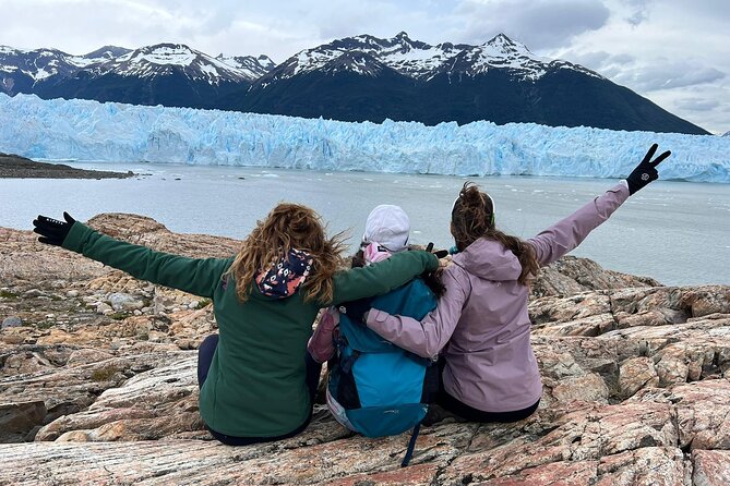 Perito Moreno Ice hike & walkways from El Calafate - Minitrekking - Learning to walk in crampons