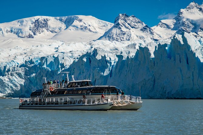 Perito Moreno Safari Nautico Including Footbridges Guided Tour - The footbridges: the strongest part for bad weather