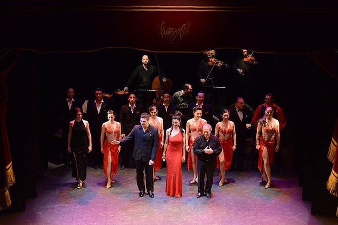 Piazzolla Tango New Year's Eve Dinner & Show (December 31) - A glass of wine before the main performance