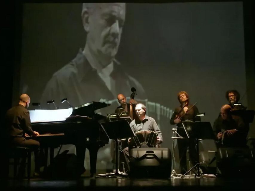 Piazzolla Tango: Only Show + Beverages - The dancers, ballet, and Argentine voices