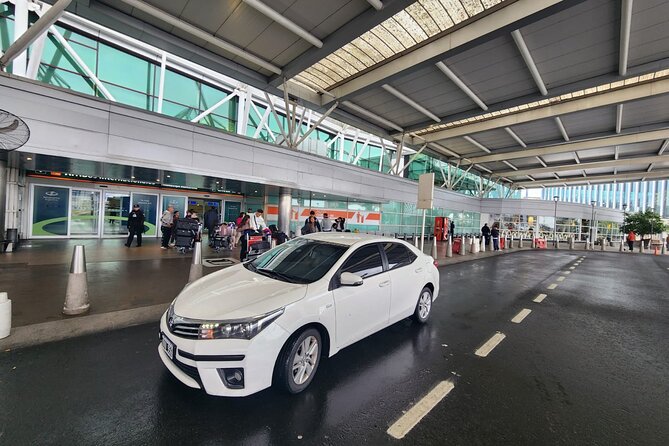 Private Car Service Between Buenos Aires Airports EZE ↔ AEP - Before You Fly, Confirm the Four Details