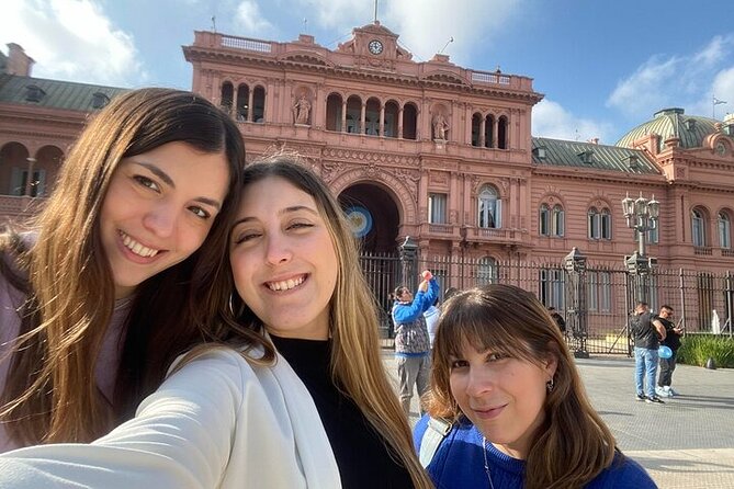 Private City Tour with Local Guide in Buenos Aires - Plaza de Mayo gives the tour its political center
