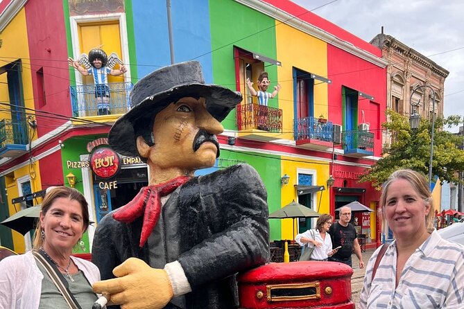 Private Classic 4 hour City Tour with Historical sites - Recoleta and the polished north side
