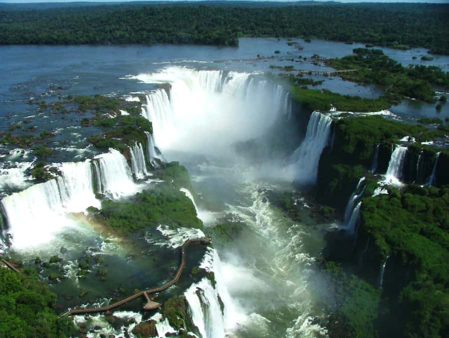 Private- Discover the Brazilian & Argentine Falls in 2 days. - The Argentine Side: Three Circuits in About Seven Hours