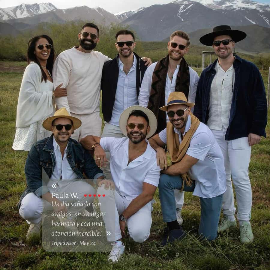 Private Experience: Horseback Riding and BBQ in the Mountain - Estancia La Carrera - Empanadas first, then a serious Argentine asado