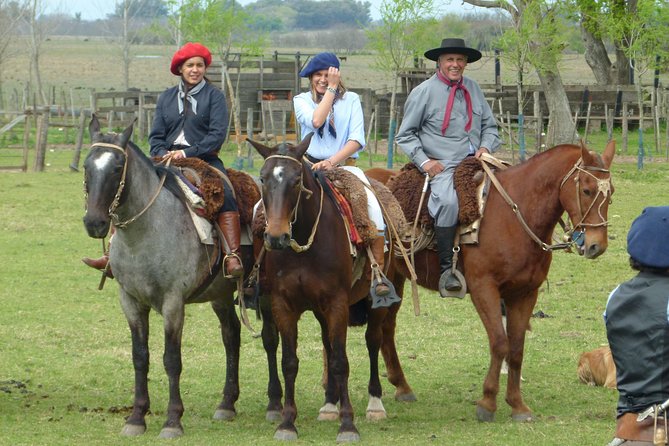 Private Gaucho Day with Estancia - Arrival at the 1880s estancia