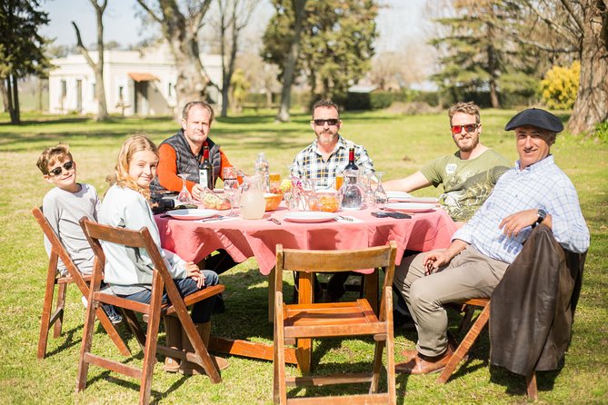 Private Gaucho Day with Estancia - Horseback riding or a one-horse carriage