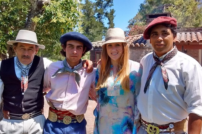 Private Gaucho Day with Estancia - Folk music and dancing after lunch