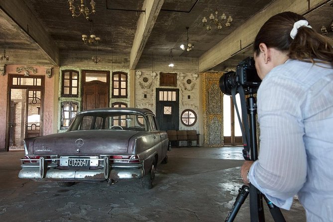 Private Photography Tour in Buenos Aires - Local access and personal photo memories