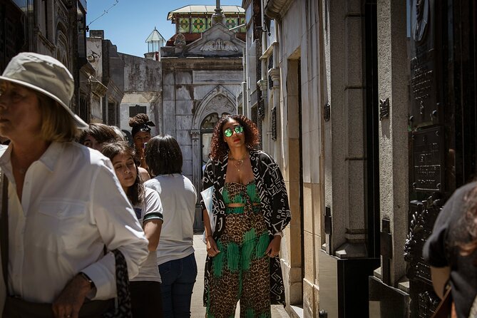 Private Recoleta + Retiro Tour - Includes visit to unique Recoleta Cemetery - Why Recoleta and Retiro make a good pairing