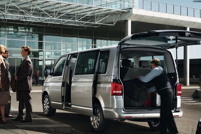 Private SUV Transfer from Ezeiza Airport - Who will get the most from this transfer?