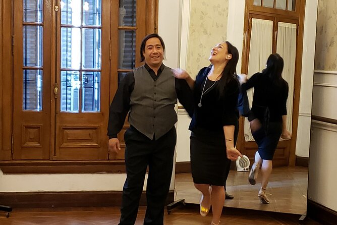 Private Tango Lessons - The First Lesson: The Tango Embrace