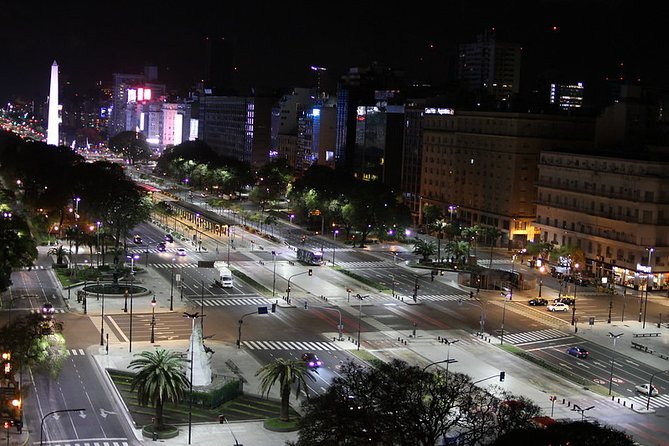 Private Tour Discovering Buenos Aires Night View - Puerto Madero and Puente de la Mujer