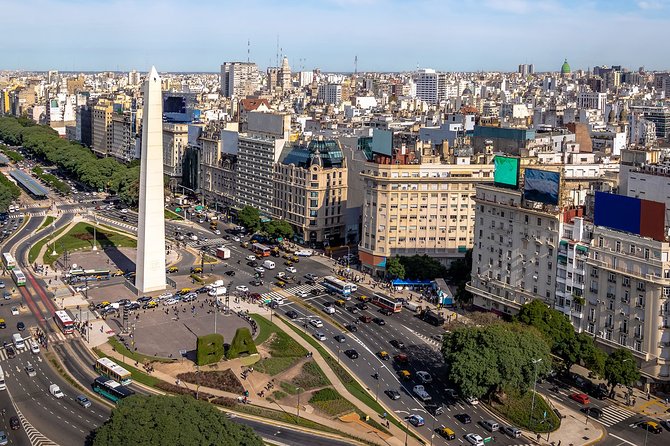 Private Transfer from Aeroparque Jorge Newbery (AEP) to Buenos Aires - Leaving Aeroparque without the taxi scramble