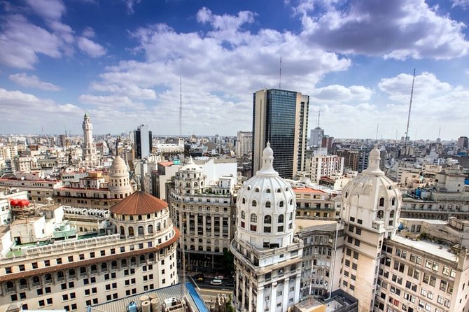 Private Transfer from Aeroparque Jorge Newbery (AEP) to Buenos Aires - Choosing between a sedan, minivan, and minibus