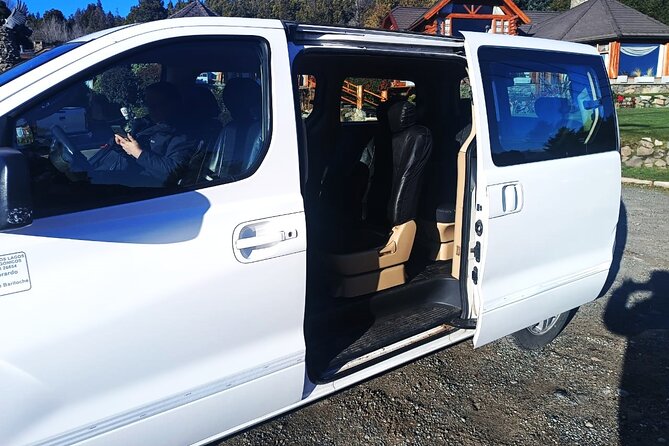Private Transfer from Downtown Bariloche to the Airport - Getting the timing right for a flight
