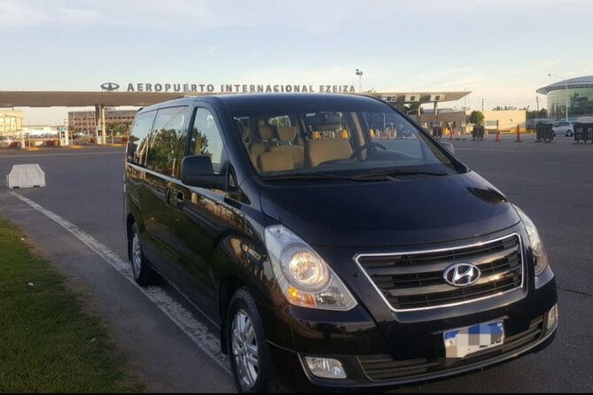 Private Transfer from Ezeiza Airport to Central Hotel and Port - Flight delays and the value of human contact