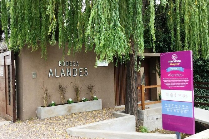 Private Transfer + Lujan de Cuyo Vinicolas / Maipu - Booking advice and cancellation terms